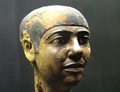 Imhotep, arquitecto y divinidad de la medicina en el Antiguo Egipto